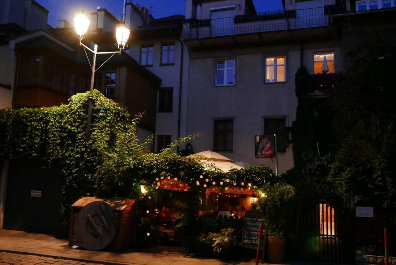 Sunflower Apartment Краков Экстерьер фото