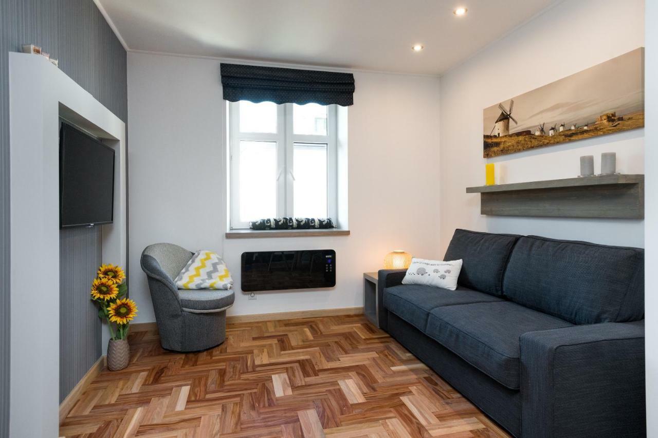 Sunflower Apartment Краков Экстерьер фото